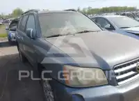2003 Toyota Highlander photo