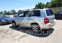 2003 Toyota Highlander photo