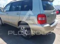 2003 Toyota Highlander photo