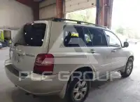2003 Toyota Highlander фото