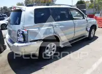 2003 Toyota Highlander фото