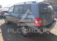 2003 Toyota Highlander фото