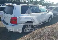 2003 Toyota Highlander фото