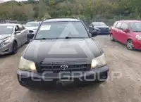 2003 Toyota Highlander photo