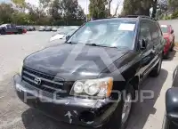 2003 Toyota Highlander photo
