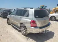 2003 Toyota Highlander фото
