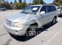 2003 Toyota Highlander photo