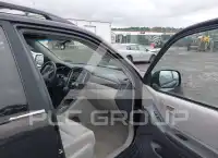2003 Toyota Highlander photo