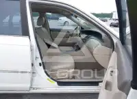 2003 Toyota AVALON photo