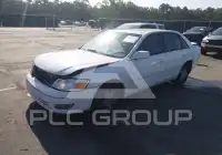 2003 Toyota AVALON photo