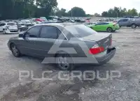 2003 Toyota AVALON photo