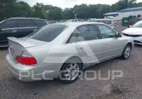 2003 Toyota AVALON фото