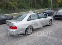 2003 Toyota AVALON фото