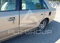 2003 Toyota AVALON фото