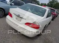 2003 Toyota AVALON photo