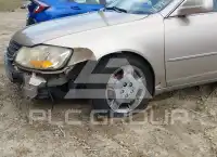 2003 Toyota AVALON photo