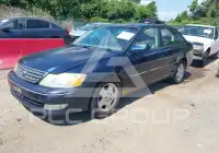 2003 Toyota AVALON photo