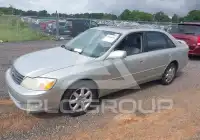 2003 Toyota AVALON фото