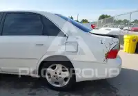 2003 Toyota AVALON фото