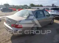 2003 Toyota AVALON photo