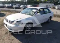 2003 Toyota AVALON фото