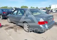 2003 Toyota AVALON фото