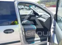 2003 Ford WINDSTAR фото