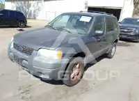 2003 Ford ESCAPE photo