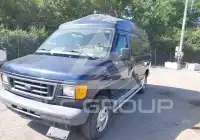 2003 Ford E-350 фото
