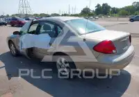 2003 Ford TAURUS фото