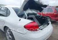 2003 Ford TAURUS photo