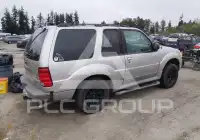 2003 Ford EXPLORER photo