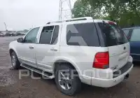 2003 Ford EXPLORER фото