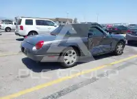 2003 Ford Thunderbird photo