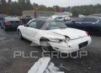 2003 Ford Thunderbird photo