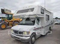 2003 Ford E-450 фото