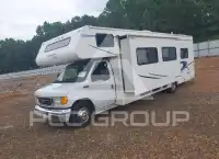 2003 Ford E-450 photo