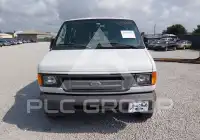 2003 Ford E-250 photo