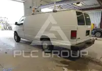 2003 Ford E-250 photo