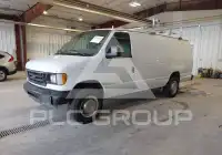 2003 Ford E-250 photo
