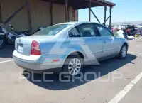 2003 Volkswagen Passat фото