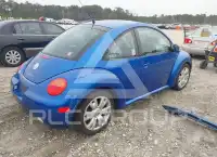 2003 Volkswagen BEETLE photo