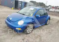 2003 Volkswagen BEETLE photo