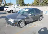 2003 Volkswagen Jetta photo