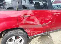 2004 Mitsubishi OUTLANDER photo