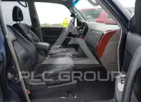 2004 Mitsubishi MONTERO photo