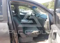 2004 Nissan TITAN фото