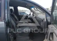 2004 Nissan TITAN фото