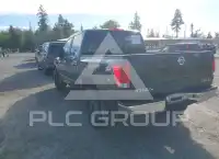 2004 Nissan TITAN photo