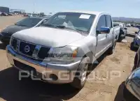 2004 Nissan TITAN photo